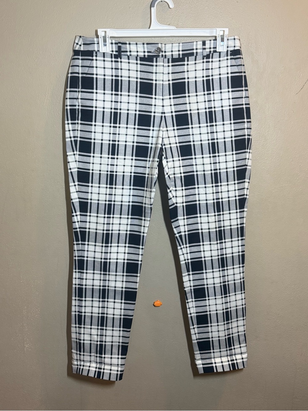Women’s Michael Kors Black & White Plaid Straight Leg Trousers Like New! Sz 12